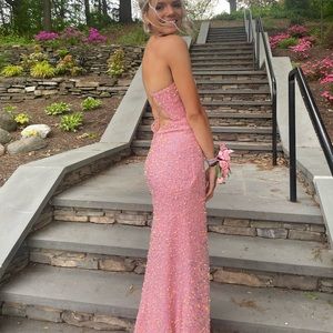 Light pink limited prom dress